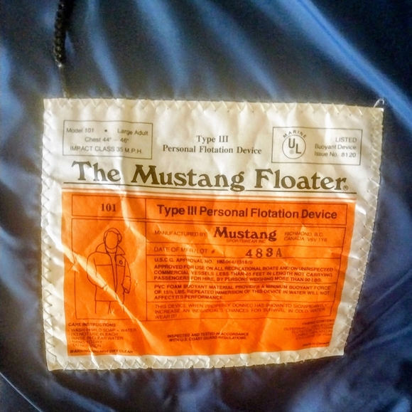 Mustang floatation jacket - Picture 5 of 7
